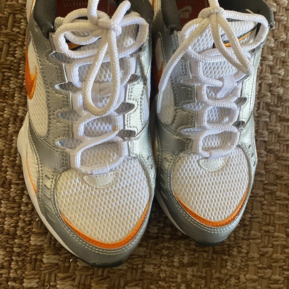 Nike sneakers - Picture 6 of 8